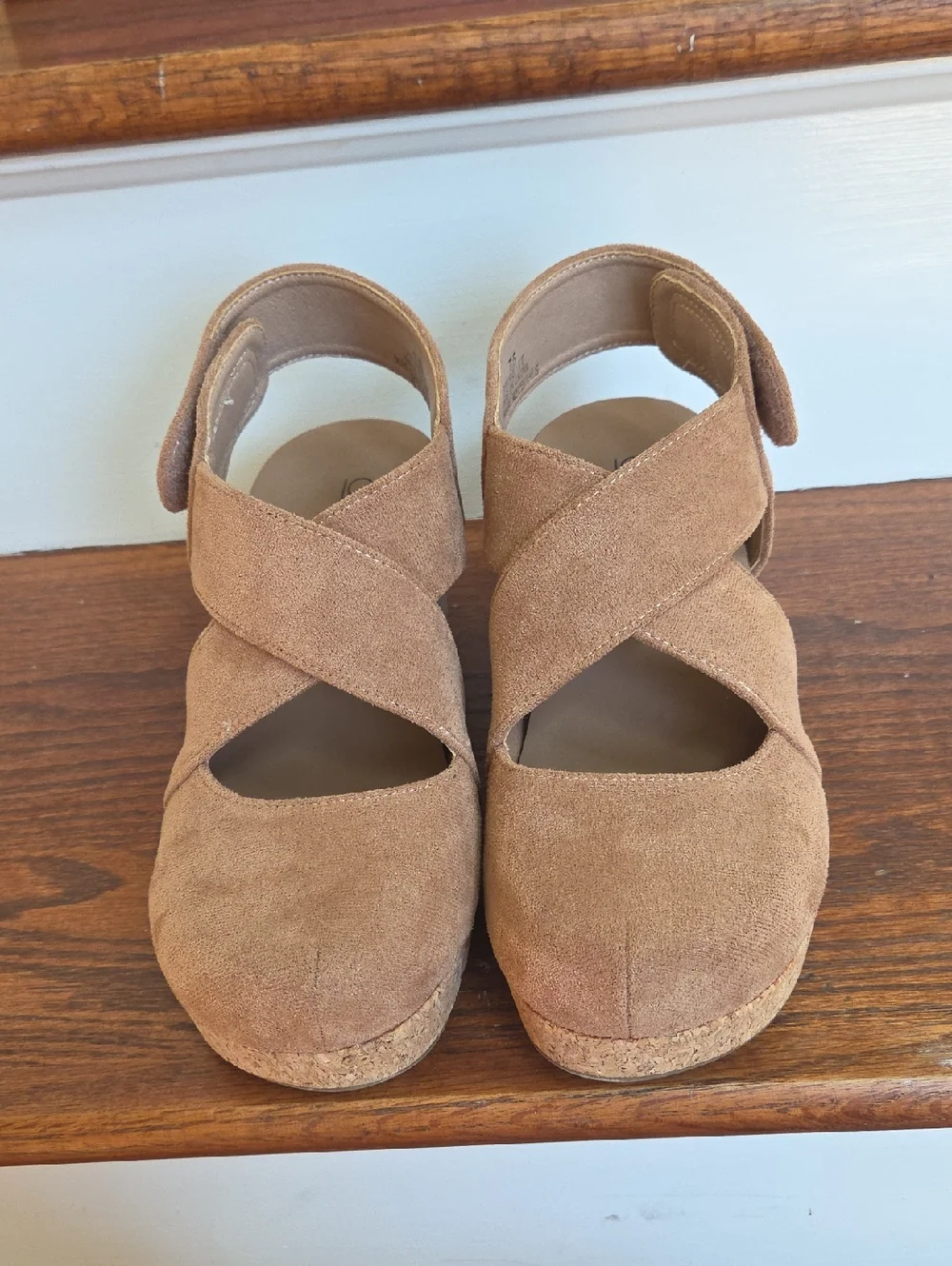 Corkys Prove IT wedge closed toe swede sandal 7.5 - Picture 4 of 8